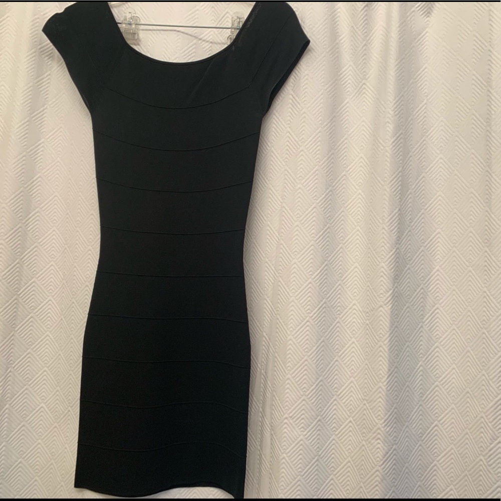 Max Studio little black dress size small
